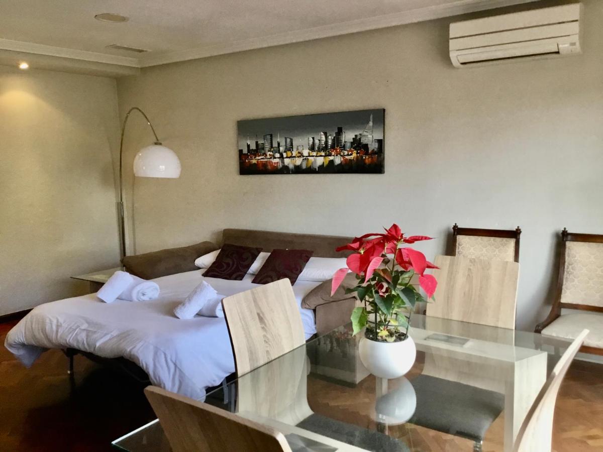 Apartamentos Azafranal-Parking Gratis- Salamanca Esterno foto