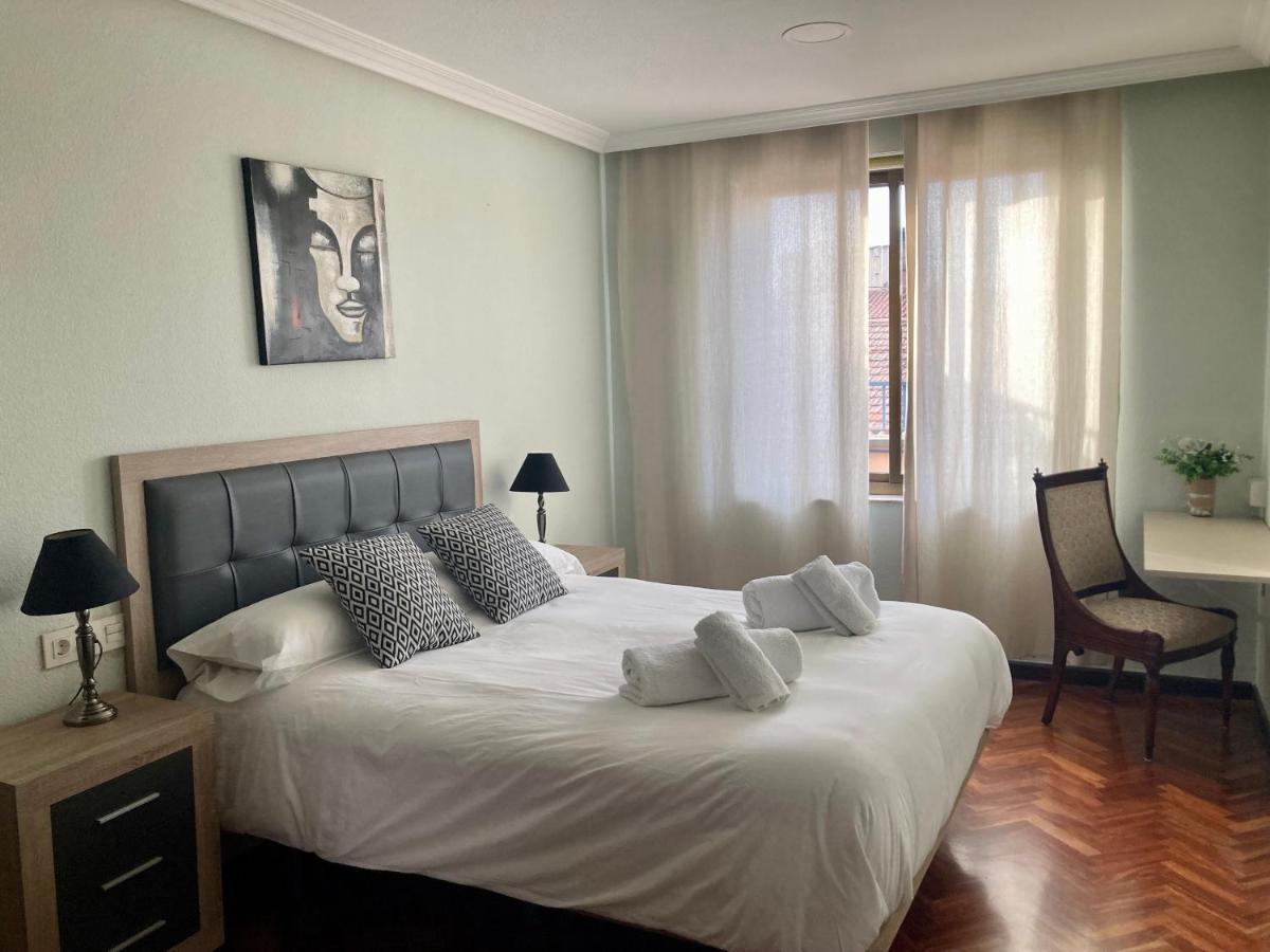 Apartamentos Azafranal-Parking Gratis- Salamanca Esterno foto