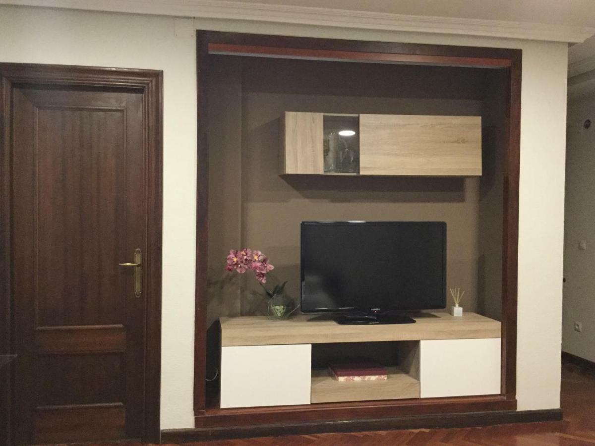 Apartamentos Azafranal-Parking Gratis- Salamanca Esterno foto