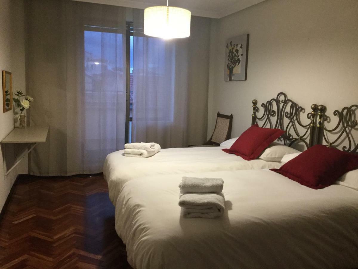 Apartamentos Azafranal-Parking Gratis- Salamanca Esterno foto
