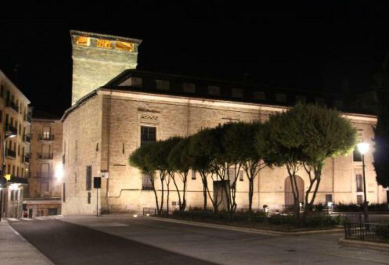 Apartamentos Azafranal-Parking Gratis- Salamanca Esterno foto