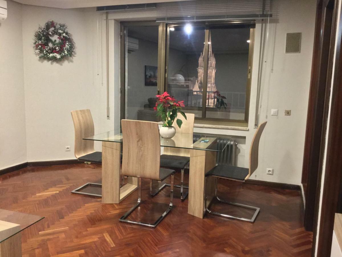 Apartamentos Azafranal-Parking Gratis- Salamanca Esterno foto